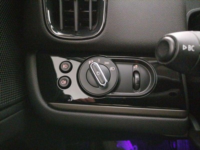 MINI Countryman Mini 2.0 Cooper D Essential auto