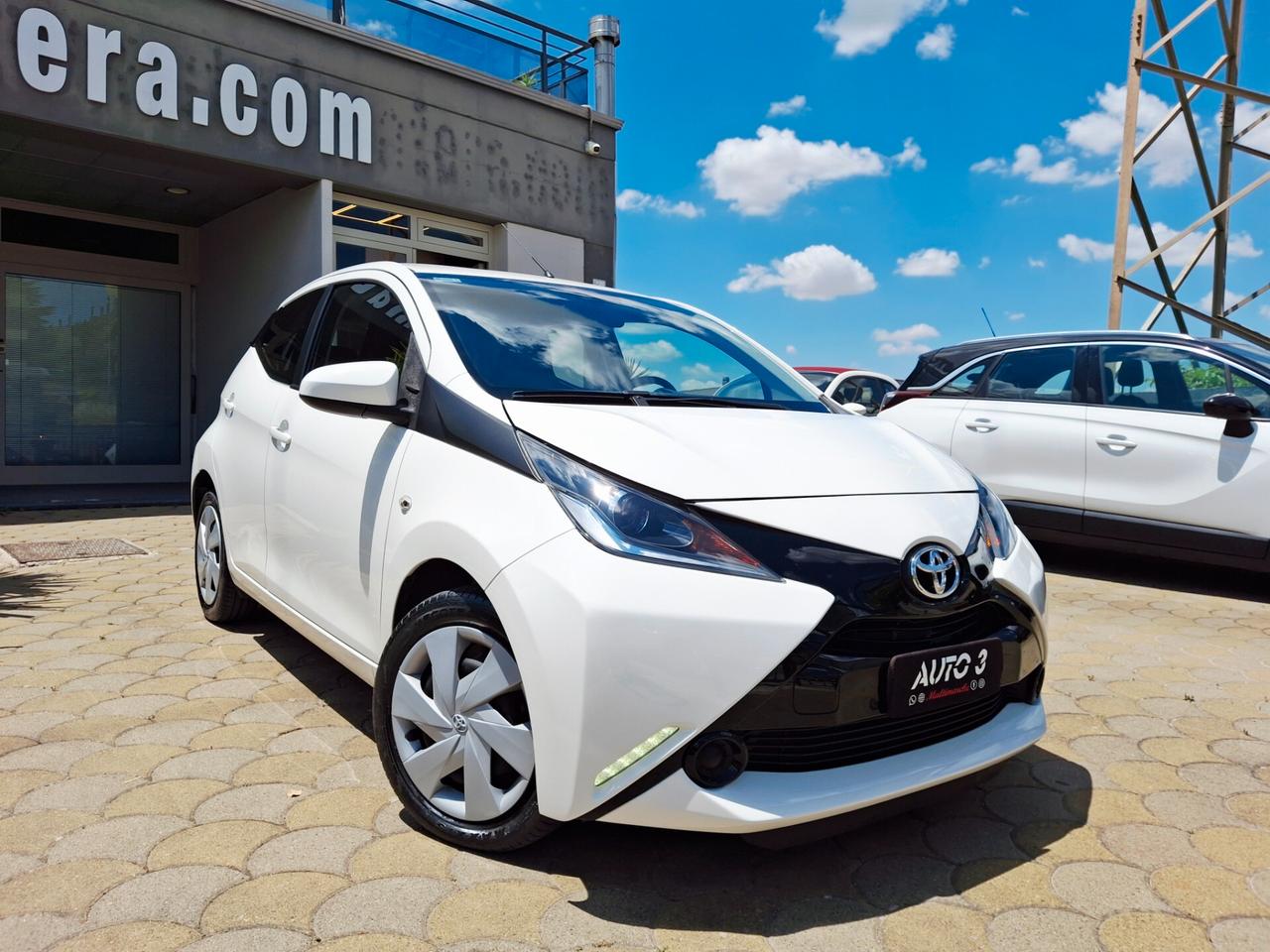 Toyota Aygo 1.0 VVT-i 69 CV 5 porte x-business