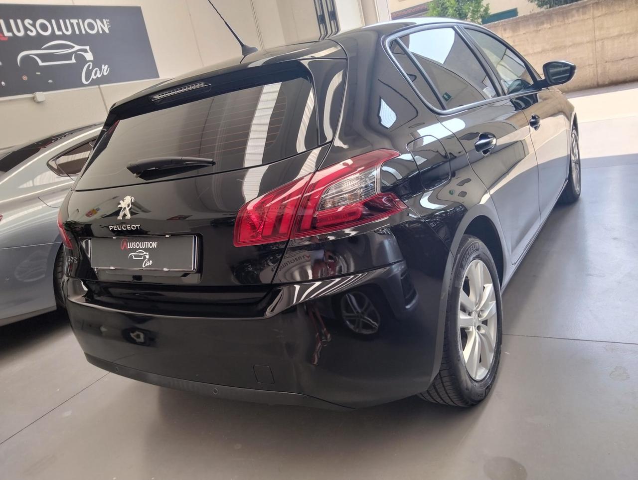 Peugeot 308 BlueHDi 130 S&S EAT8 Allure Pack