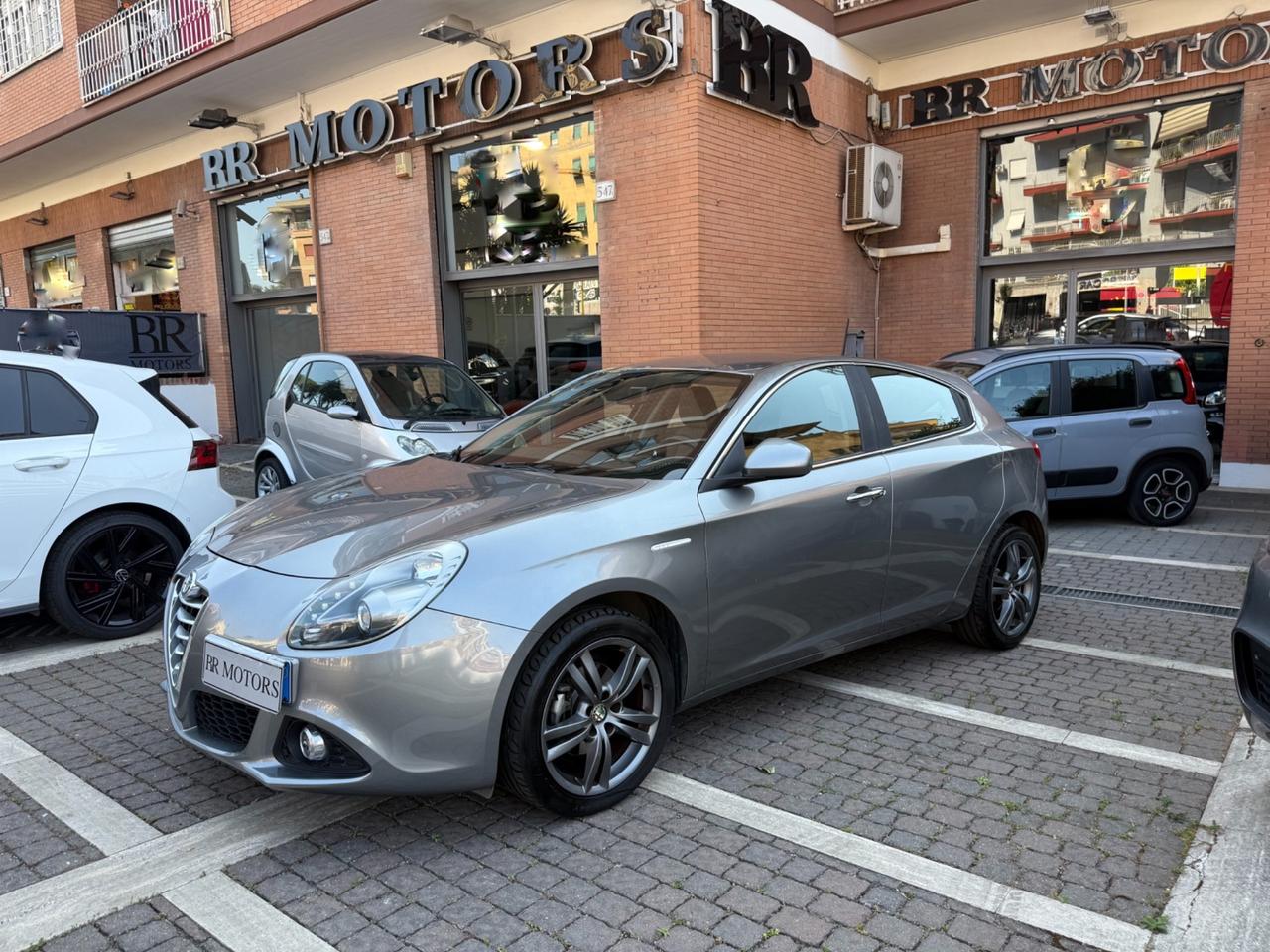Alfa Romeo Giulietta 1.6 JTDm-2 Distinctive - CONDIZIONI MANIACALI !!