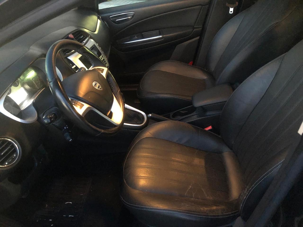 Lancia Delta 1.6 MJT DPF Gold