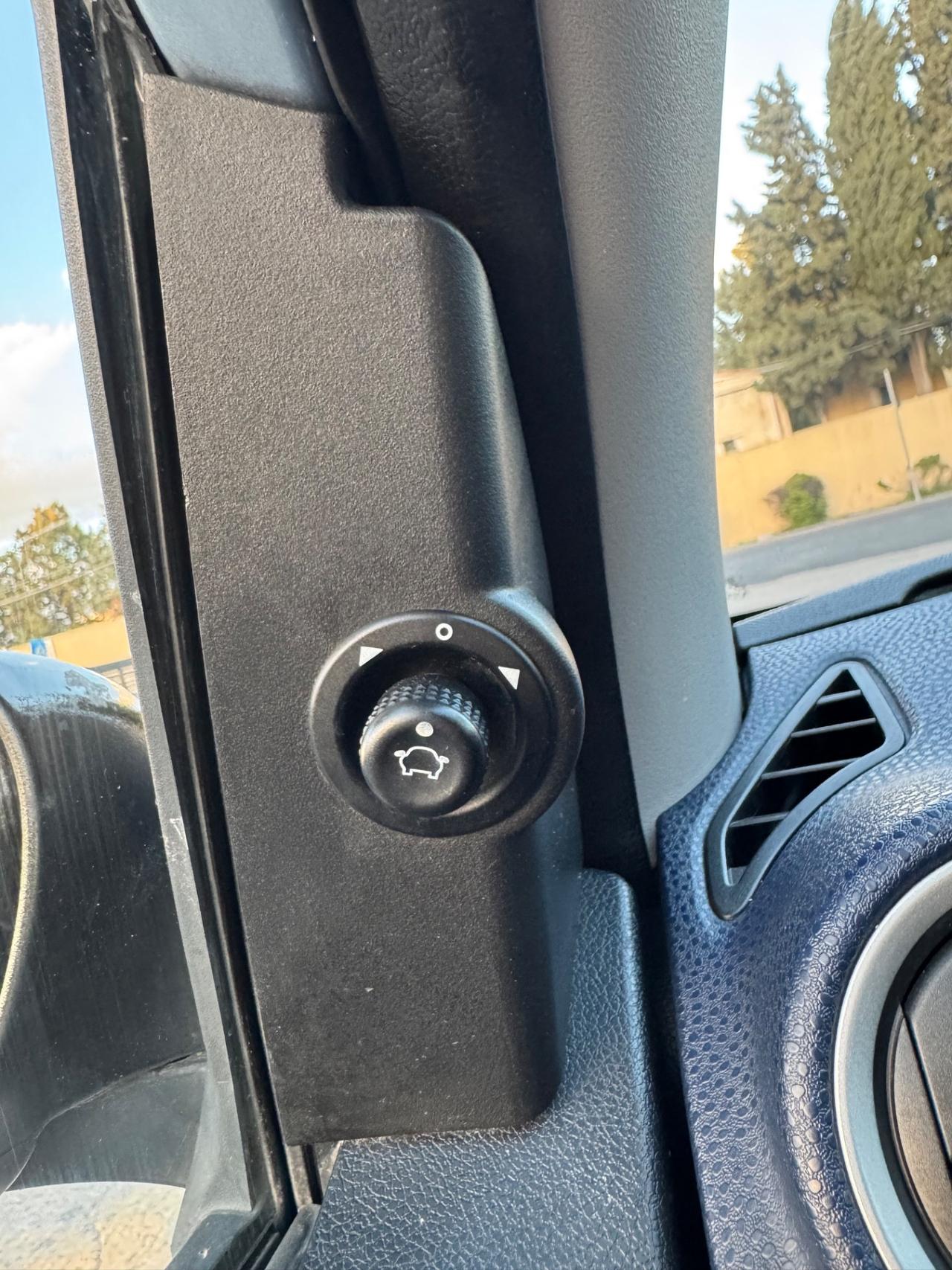 Ford Fiesta 1.4 TDCi TITANIUM