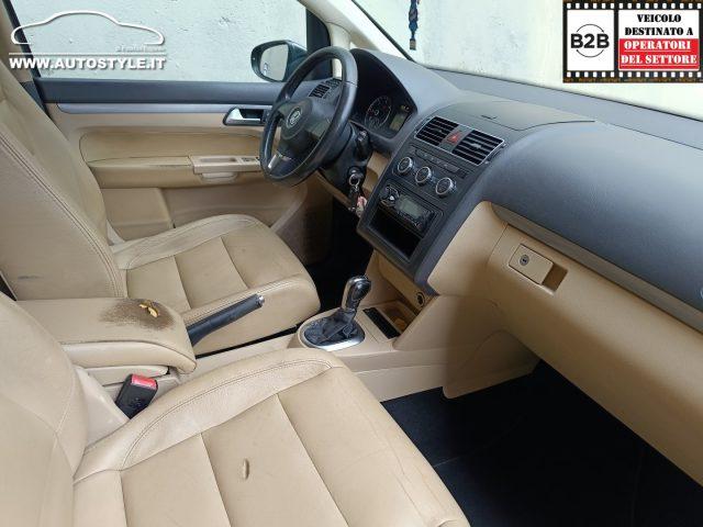 VOLKSWAGEN Touran 1.6 TDI DSG Comfortline