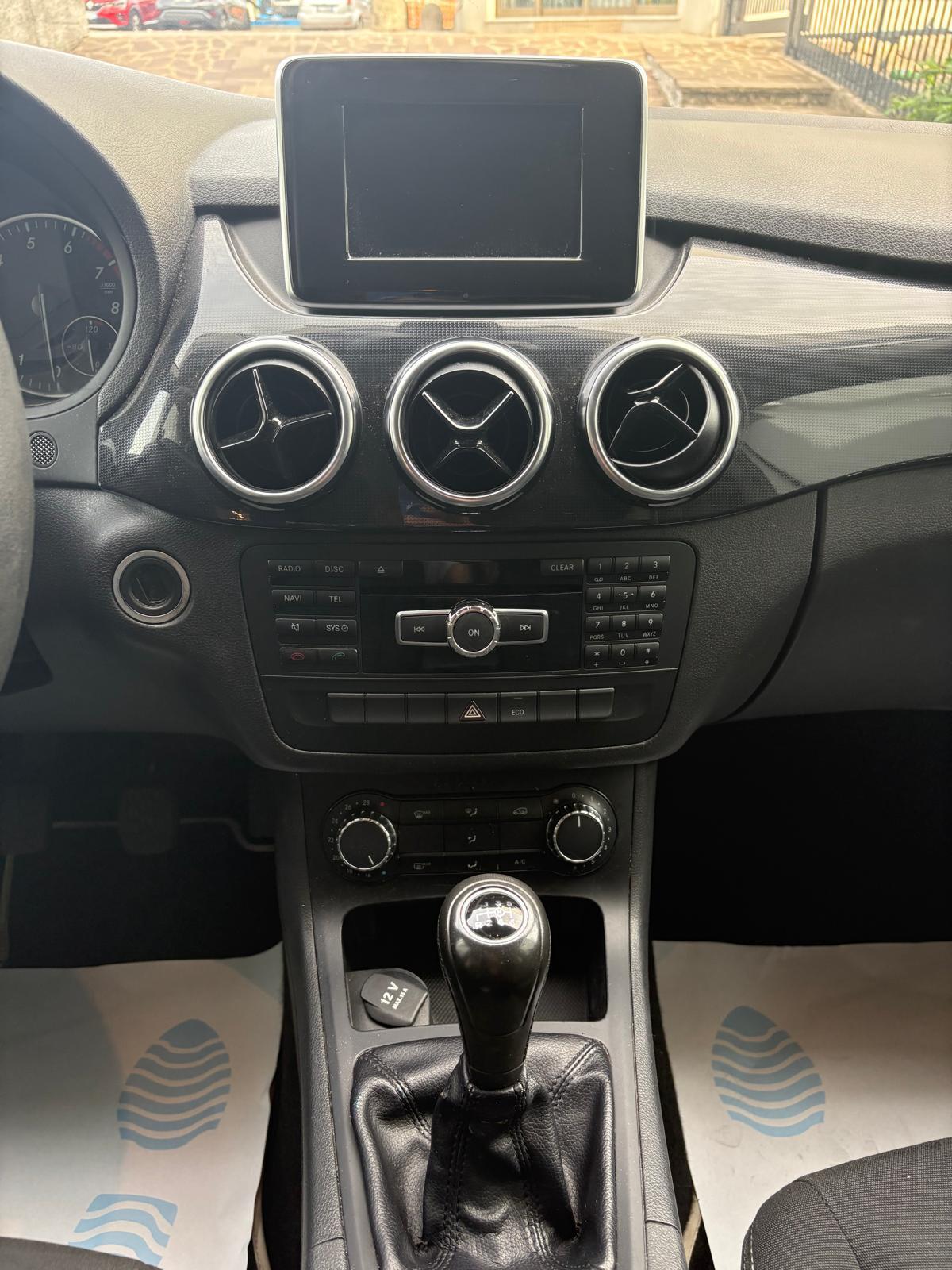 Mercedes-benz B 180 BlueEFFICIENCY Premium