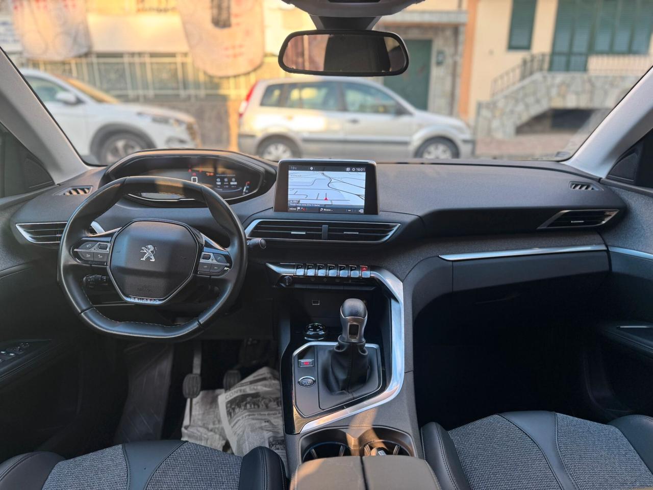 Peugeot 5008 BlueHDi 130 S&S Allure