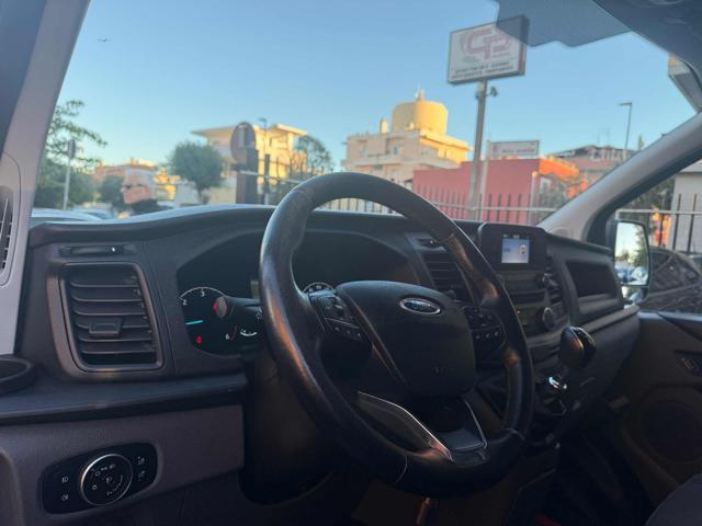 FORD Transit Custom 300 2.0 EcoBlue Hybrid 170 PL Furg. Titanium