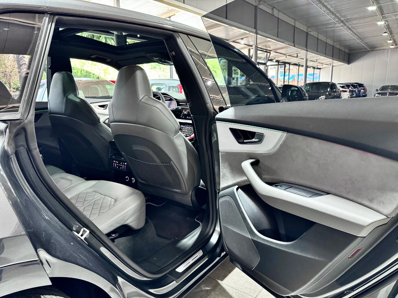 Audi Q8 50 3.0 TDI 286CV Mhev Quattro Tiptronic S-Line
