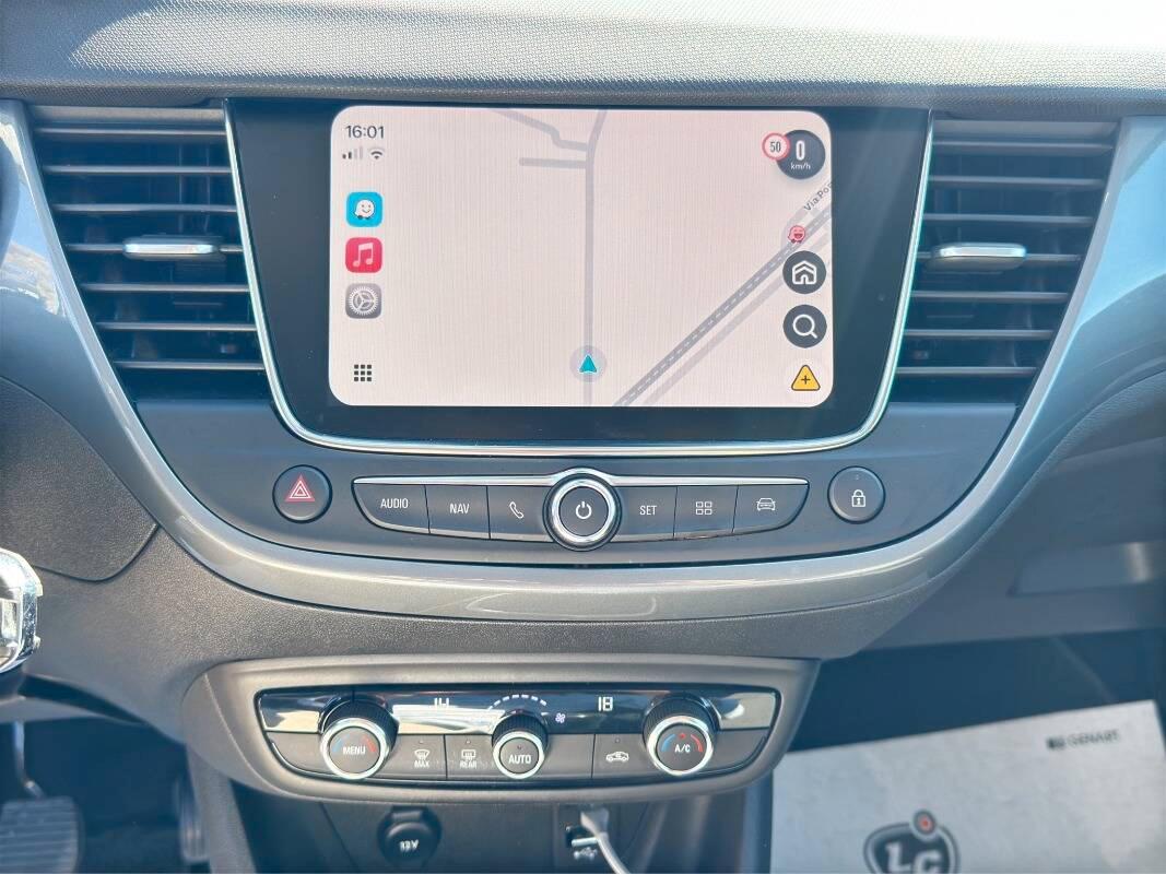 Opel Crossland 1.2 Elegance s&s 110cv con Telecam e CarPlay