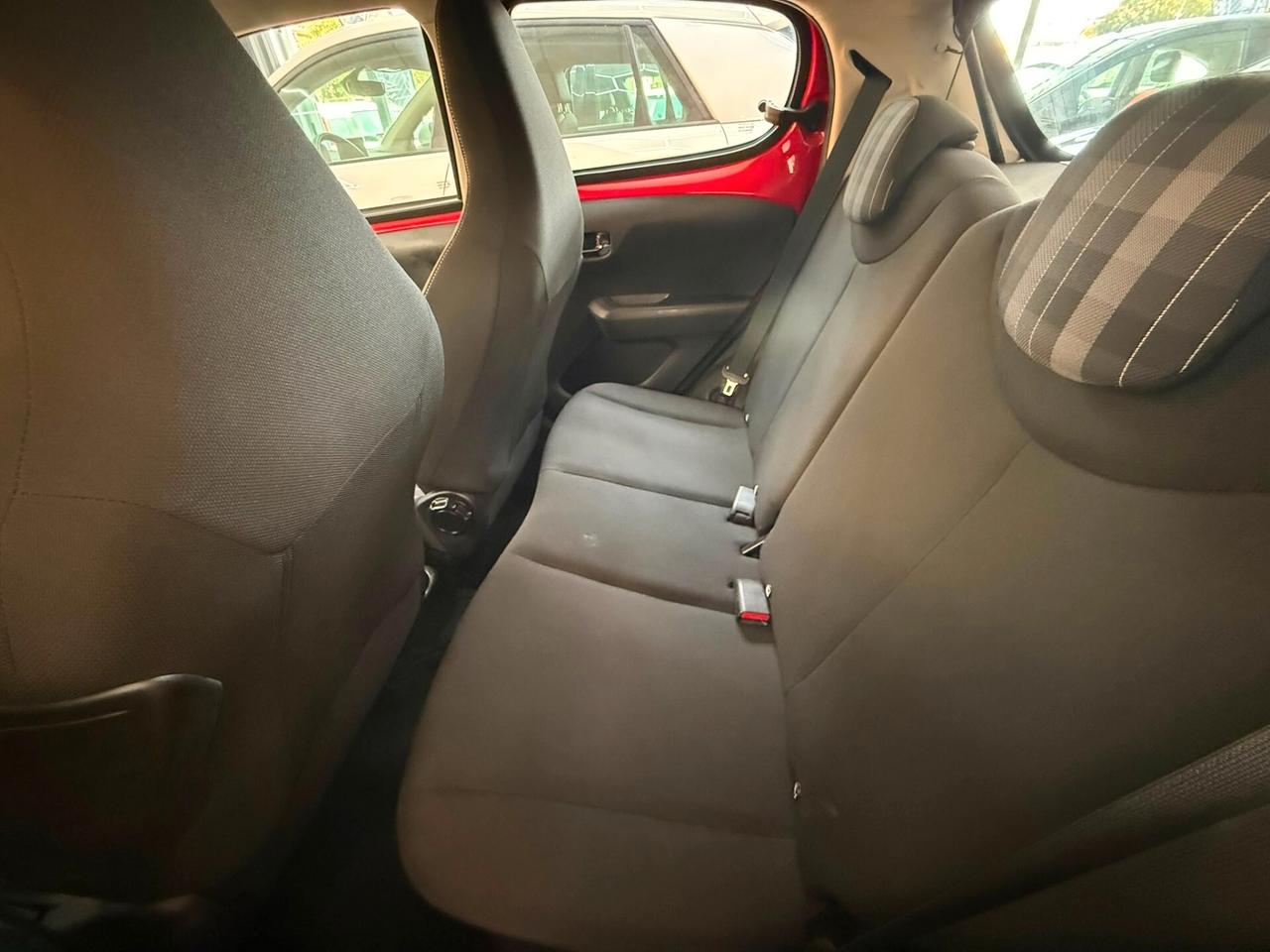 Peugeot 108 VTi 68 5 porte Allure TOP!