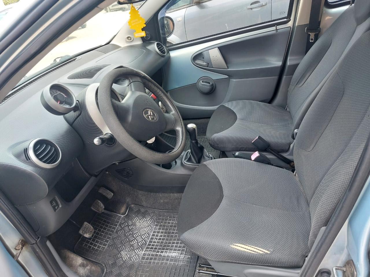 Toyota Aygo 1.0 12V VVT-i 5PORTE KM 100000