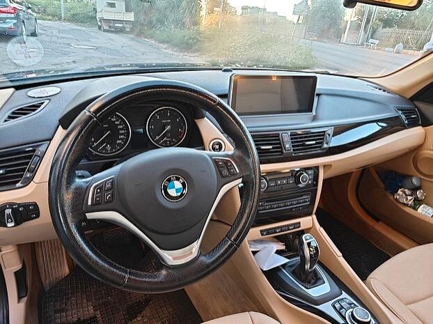 BMW X1 sDrive16d X Line - 12/2013