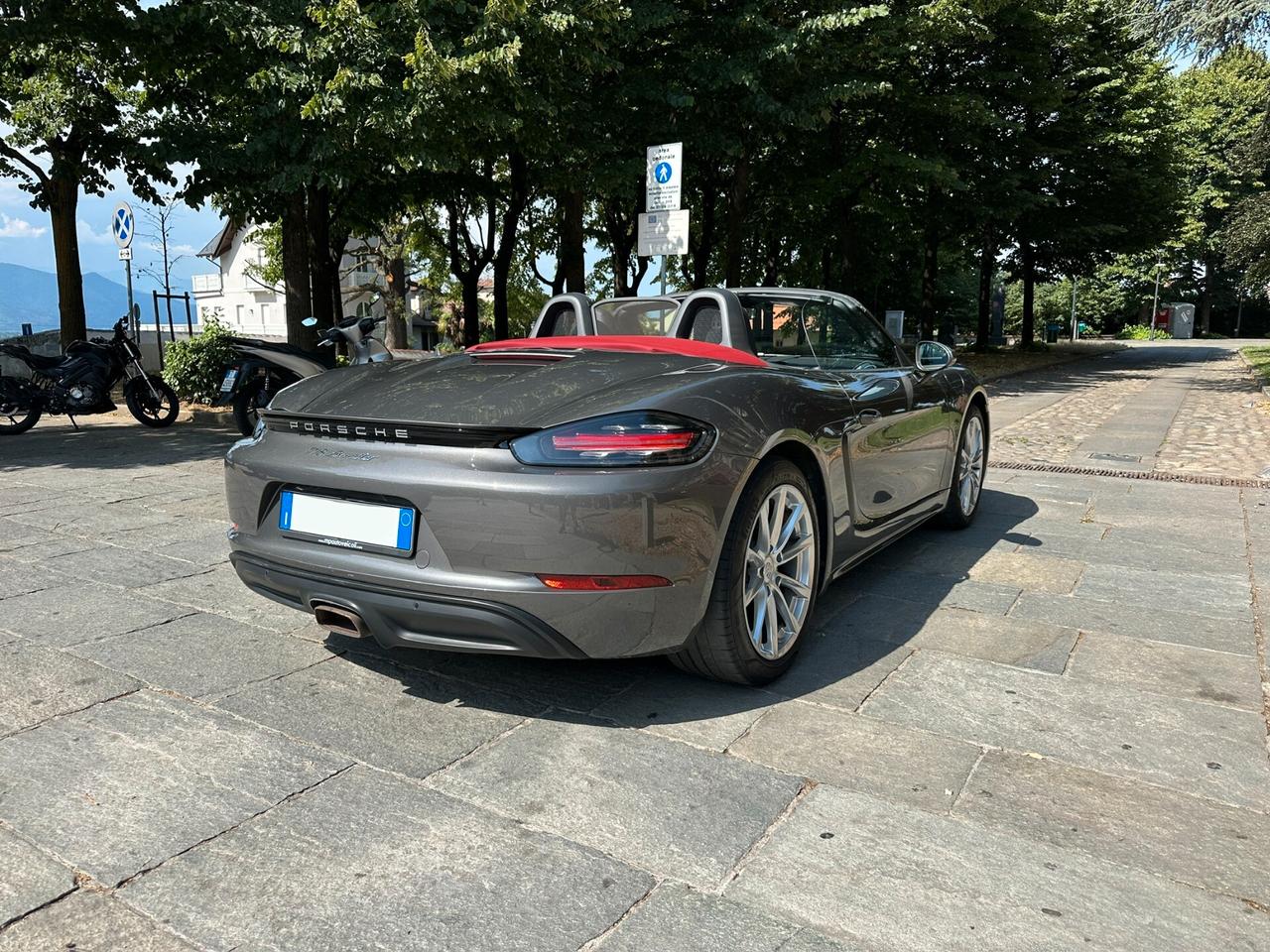 Porsche 718 Spyder Boxster 2.0 Turbo 300 CV Manuale