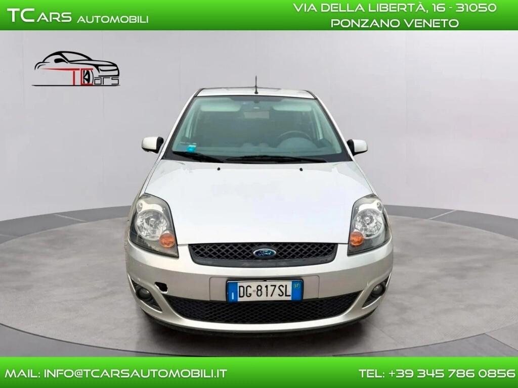 FORD FIESTA 1.2 BENZINA - APERTI TUTTO AGOSTO