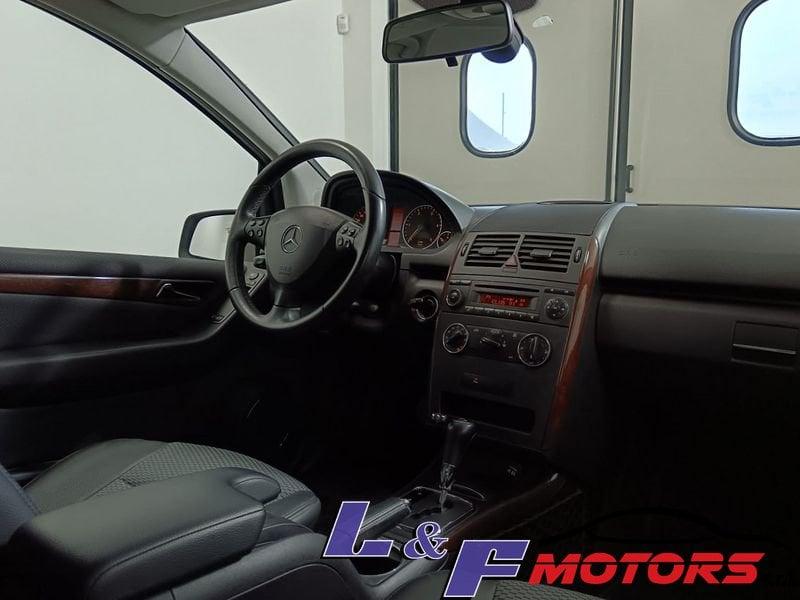 Mercedes-Benz Classe A A 180 CDI Elegance Automatica