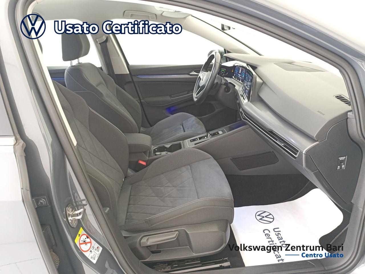 Volkswagen Golf 1.5 tgi style 130cv dsg