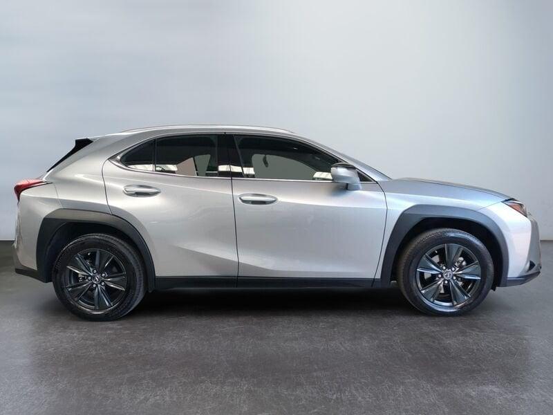 Lexus UX Hybrid Urban