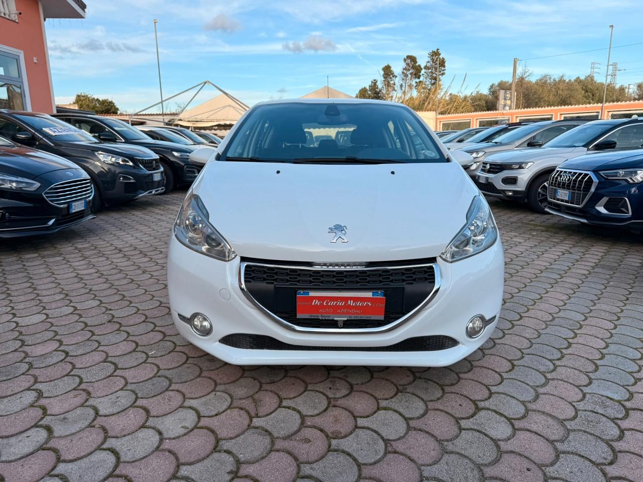 Peugeot 208 1.4 HDi 68CV Allure - 2013