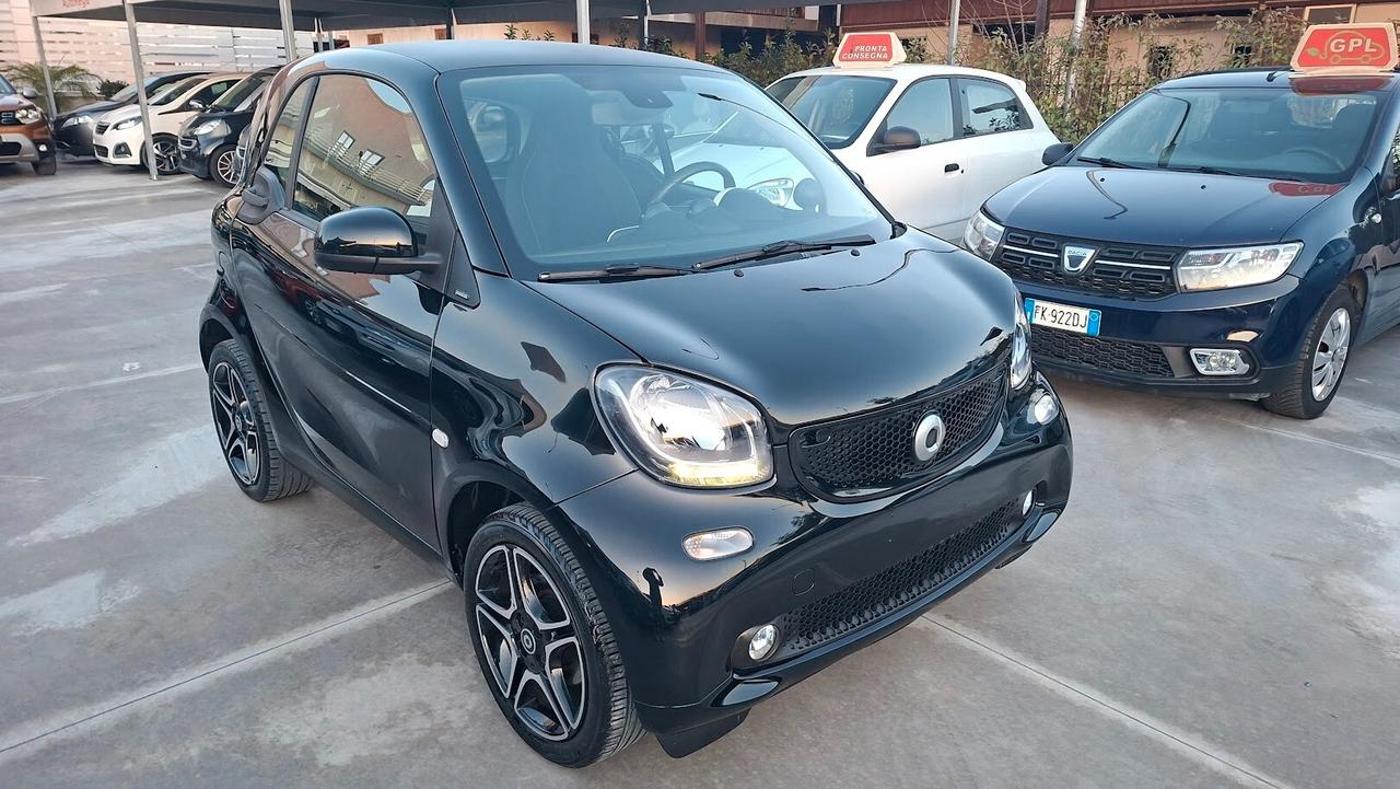 Smart ForTwo 70 1.0 Benzina 2016