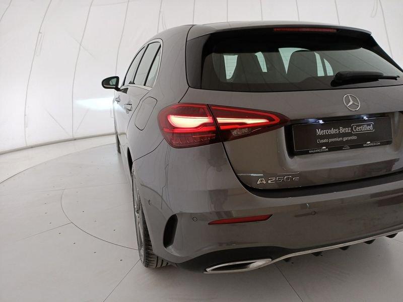 Mercedes-Benz Classe A - W177 2023 A 250 e phev AMG Line Advanced Plus Digital Edition auto