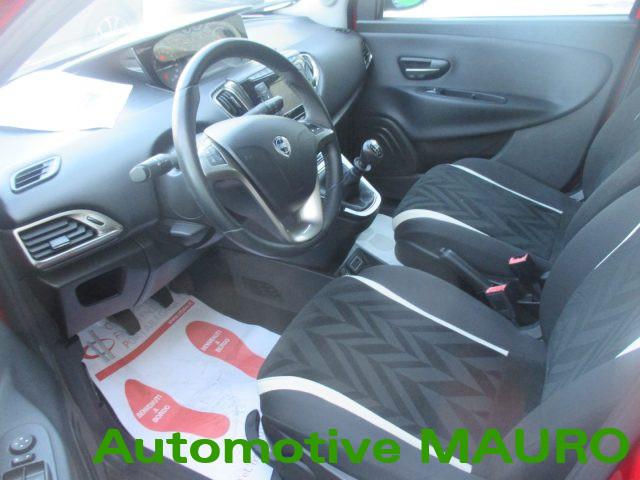 LANCIA Ypsilon 1.2 69 CV 5 porte Gold