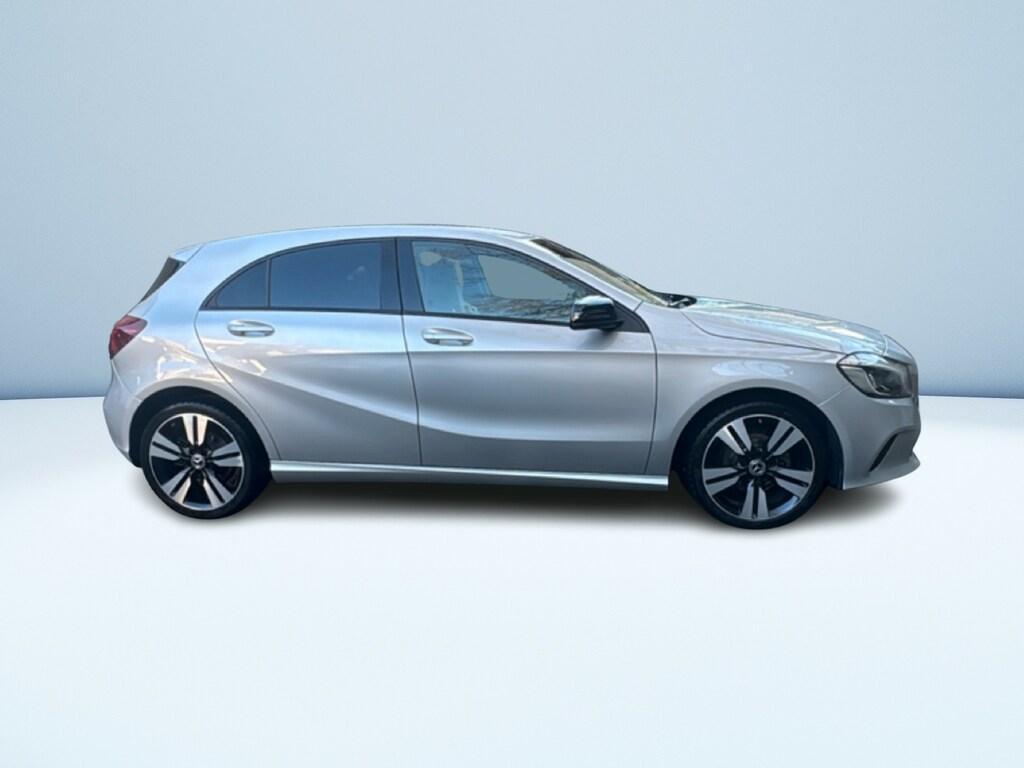 Mercedes Classe A 180 d Sport auto my16