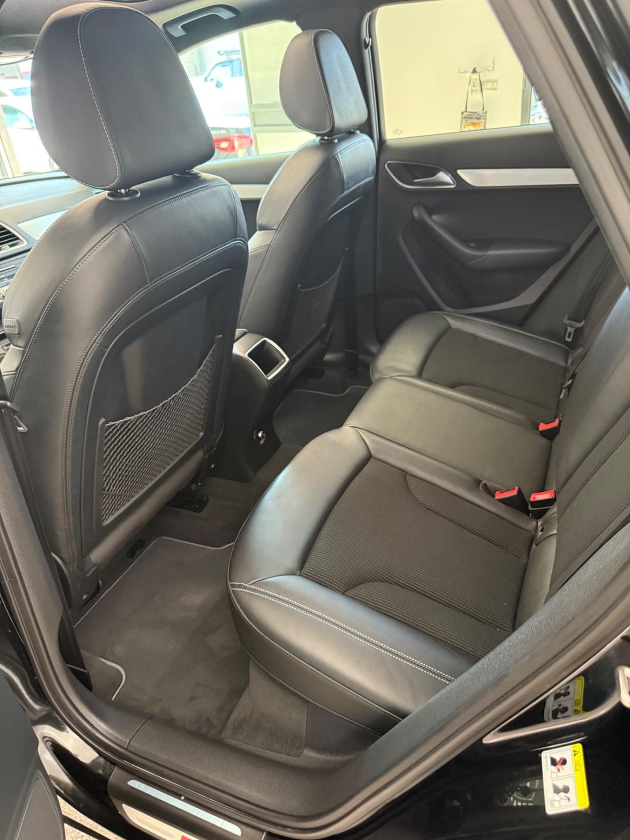 Audi Q3 2.0 TDI 150 CV quattro Sport