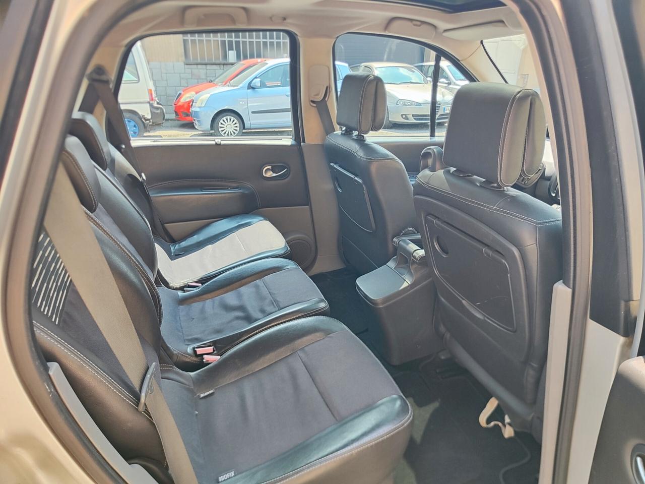 Renault Grand Scénic 1.9 dCi 7 posti