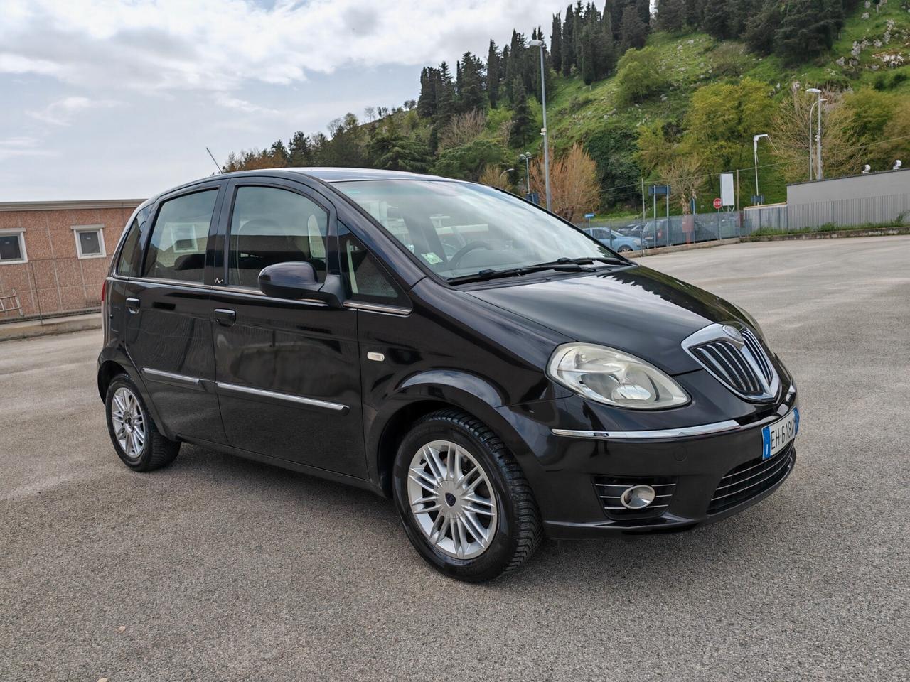 Lancia MUSA 1.3 Mjt 95 CV Platinum