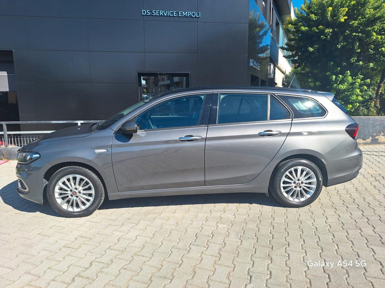 Fiat Tipo 1.6 Mjt 131CV Allestimento Business - X Neopatentati Unico Proprietario Iva Esposta