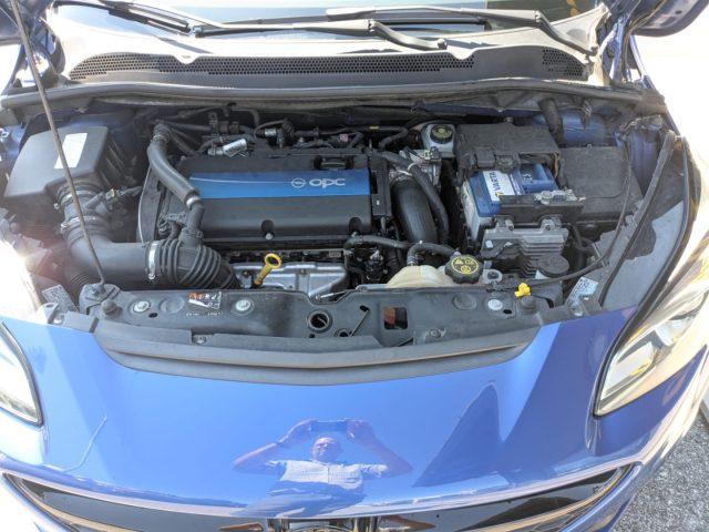 OPEL Corsa 1.6 Turbo Coupé OPC + pack opc performance