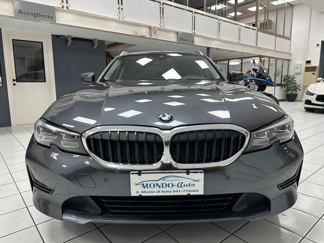 Bmw 320 320d 48V Touring Business Advantage