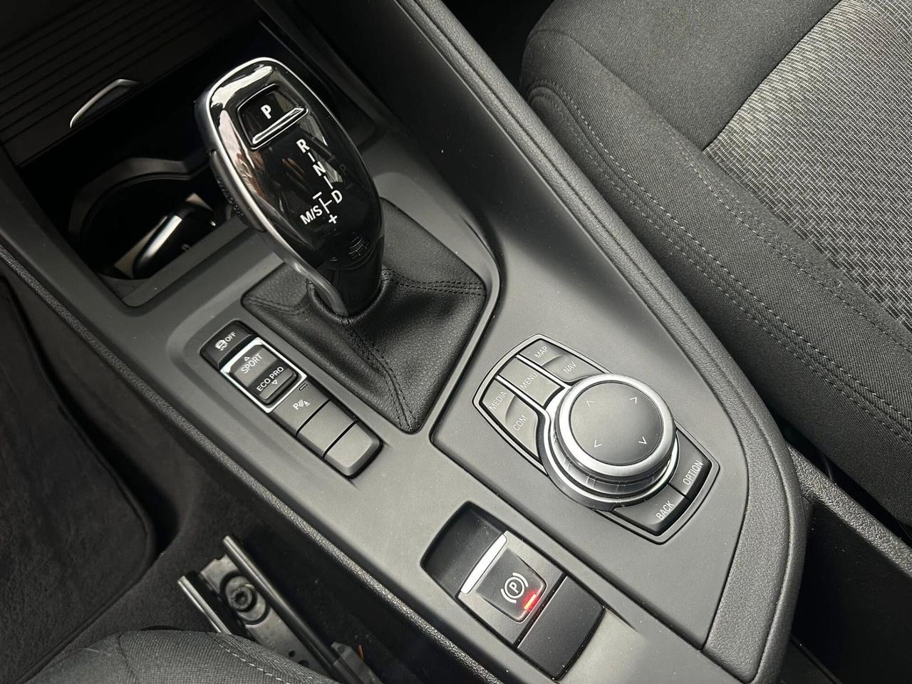 Bmw X1 sDrive18i Advantage