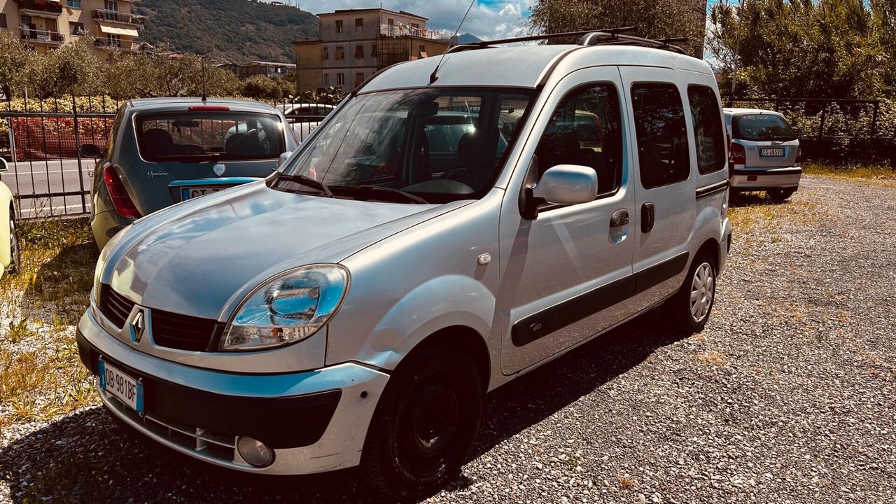 Renault Kangoo 1.5 dCi/84CV 5p. Pampa Luxe