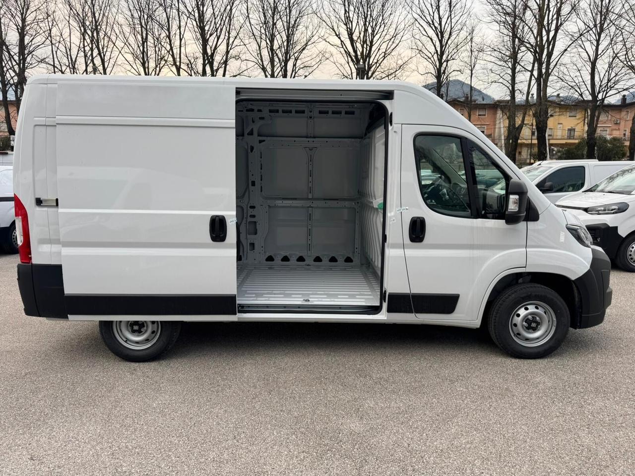FIAT Ducato 33 L2h2 2.2cc Diesel 140cv Furgone Lastrato