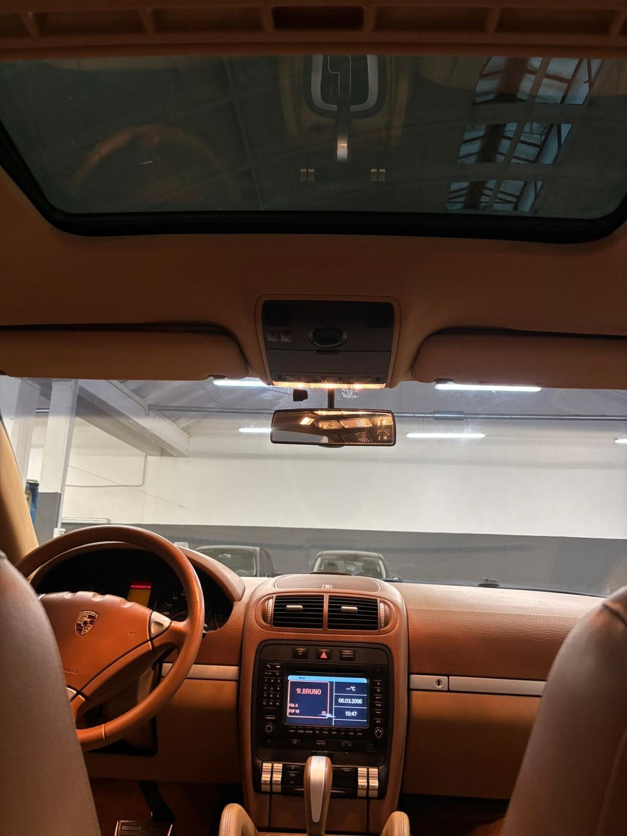 Porsche Cayenne 3.2 V6 cat