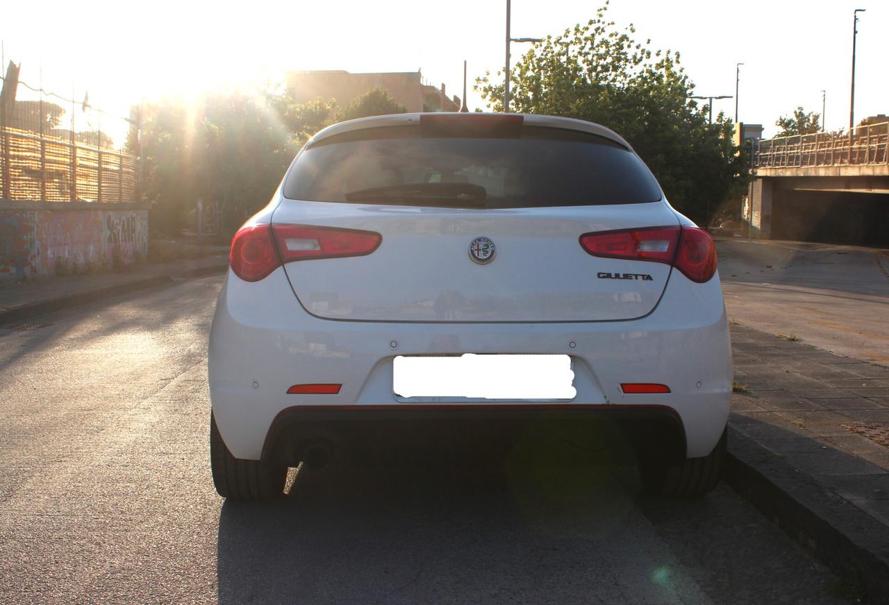 Alfa Romeo Giulietta 1.6 JTD TCT 120 CV Sportiva