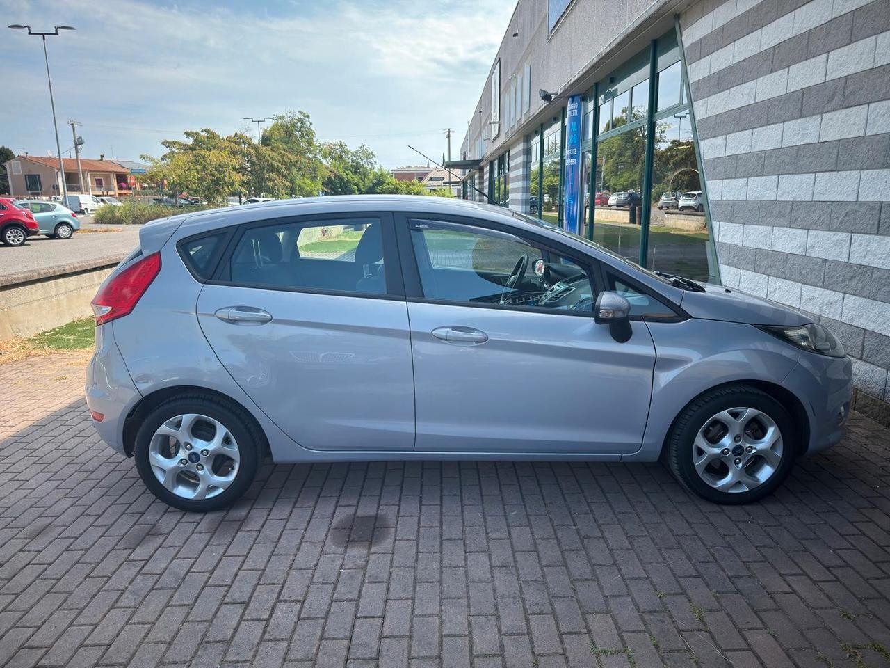 Ford Fiesta 1.2 82 CV 5 porte Titanium
