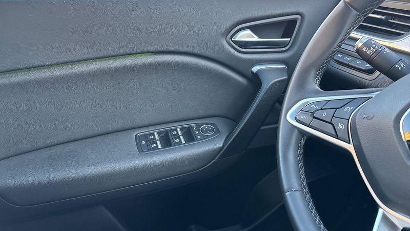 Renault Captur 1.6 E-TECH Plug-in Hybrid 160cv Intens Auto PROMO 1.6 E-TECH Plug-in Hybrid 160cv Intens Auto