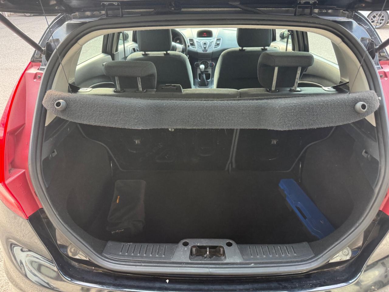 Ford Fiesta 1.4 5 porte Bz.- GPL Titanium