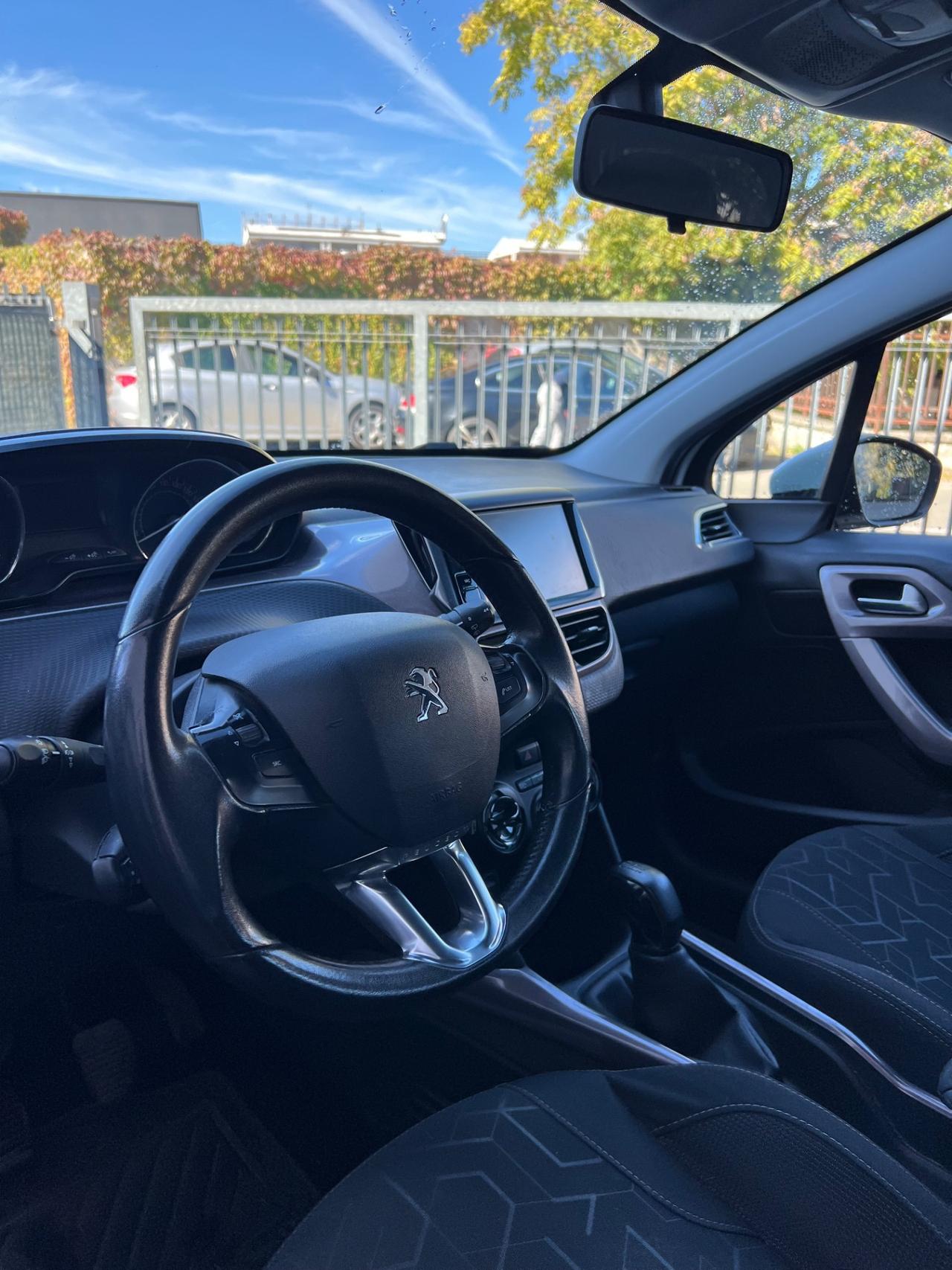 Peugeot 2008 BlueHDi 75 Active NEOPATENTATI OCCASIONE