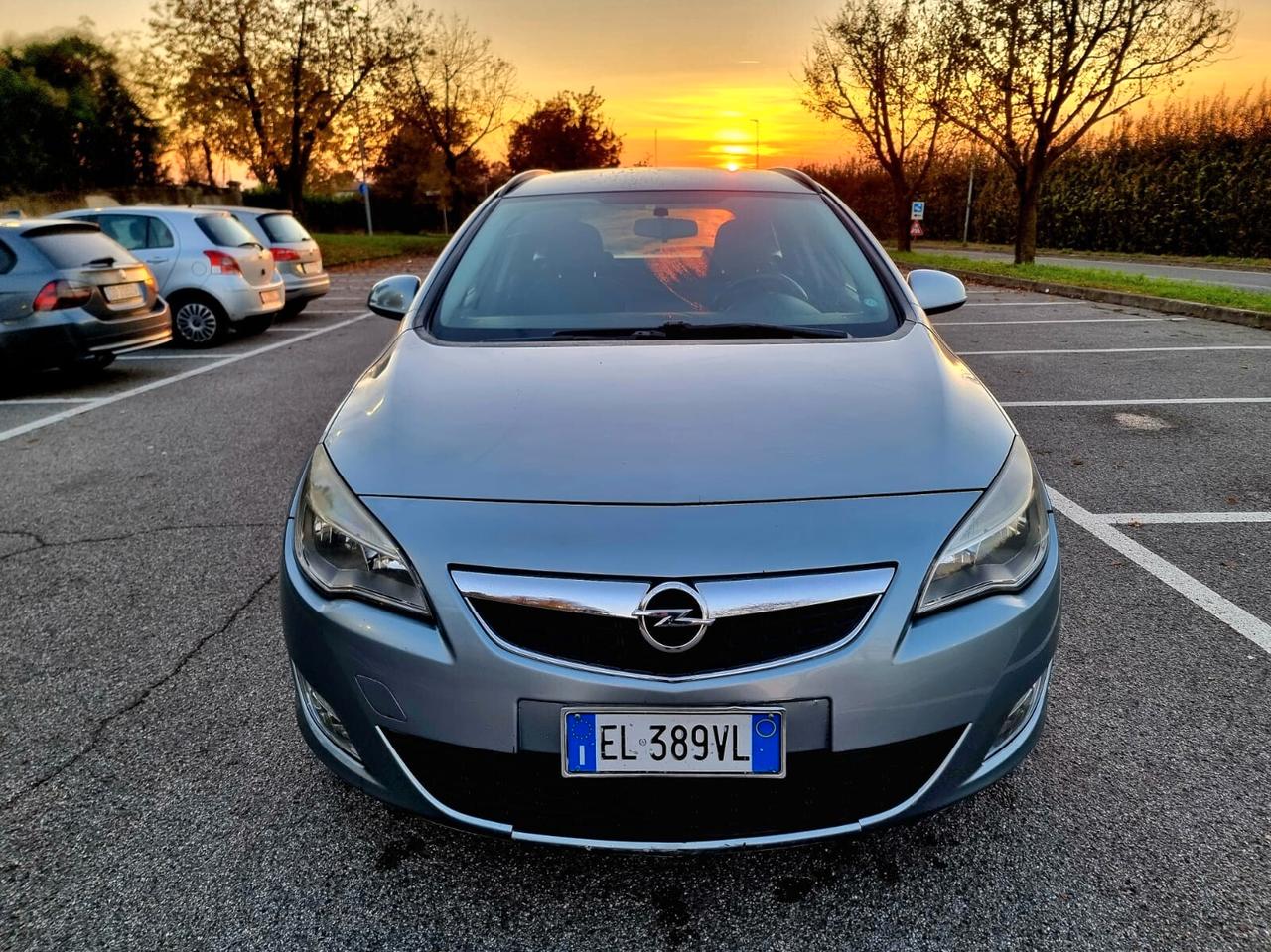 Opel Astra 1.7 CDTI 110CV Sports Tourer Professional N1