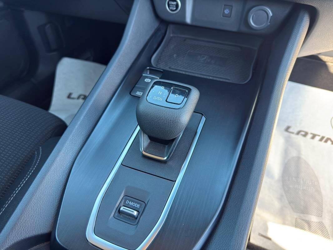 Nissan Qashqai 1.3 mhev Business 158cv xtronic Con CARPLAY