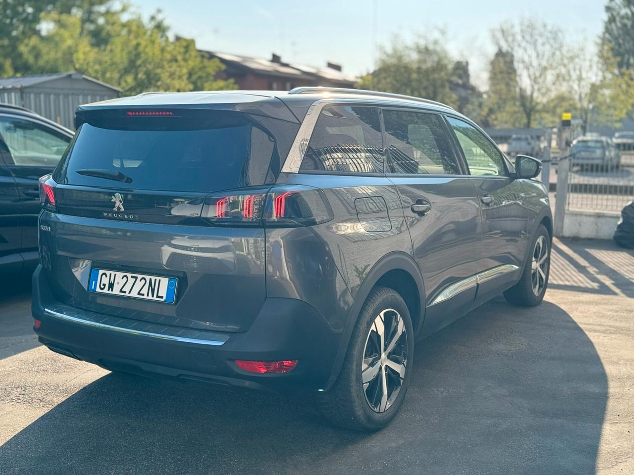 Peugeot 5008 - 7 posti - 1.5 BlueHDi 130CV Diesel Euro 6 S&S EAT8 cambio automatico - Allure Pack