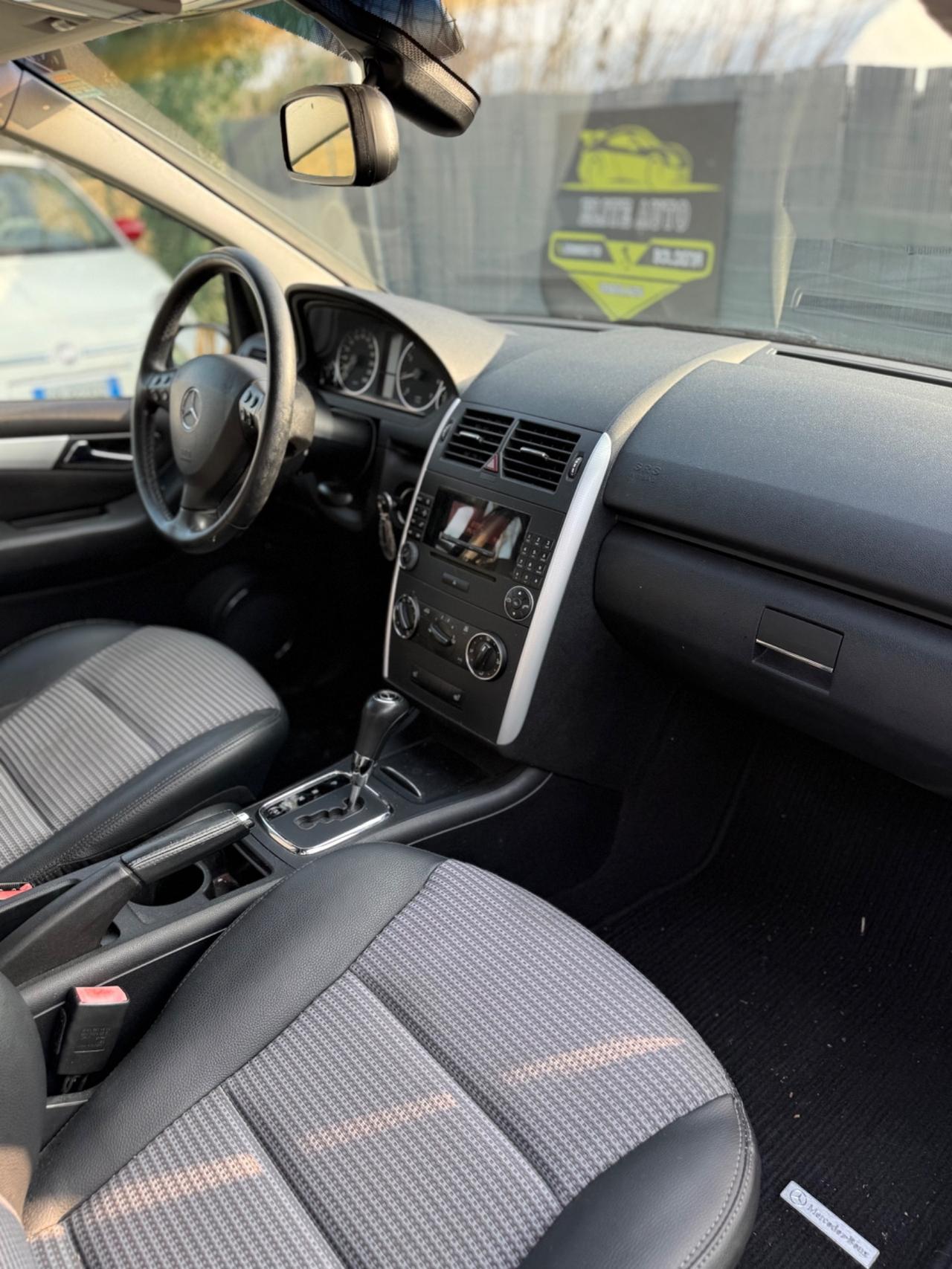 Mercedes CLASSE A 150 BENZINA AUTOMATICA AVANTGARDE