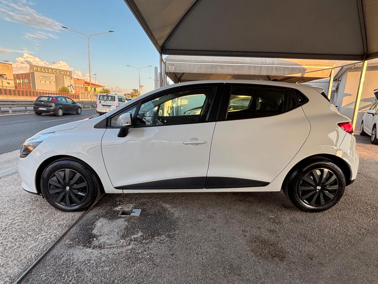 Renault Clio 1.5 dCi 8V 75CV 5 porte Costume National