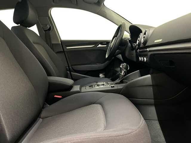 Audi A3 SPB 30 g-tron S tronic Business
