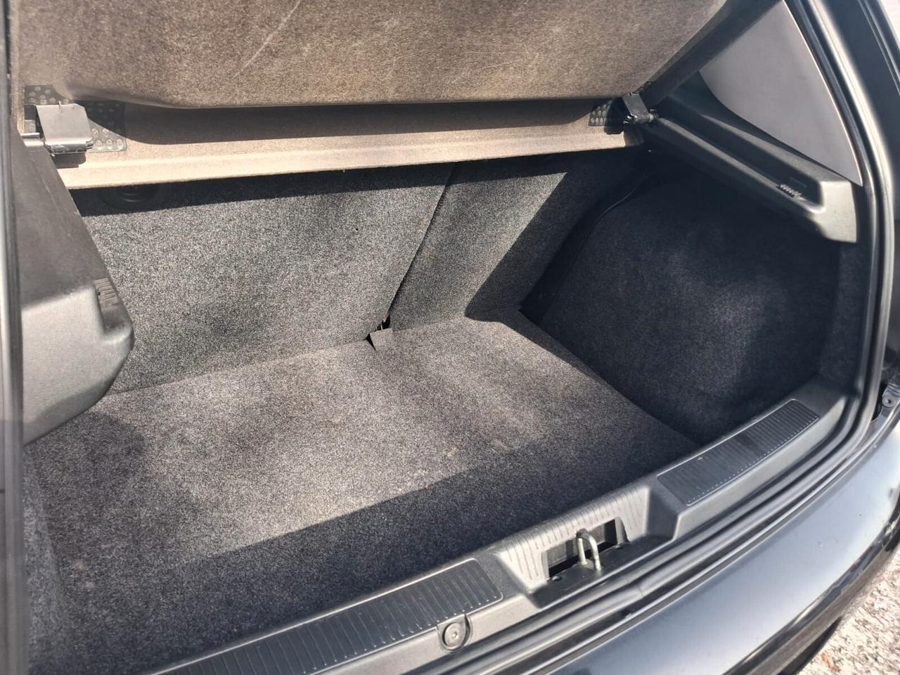 Fiat Punto 1.4 8V 5 P GPL Lounge