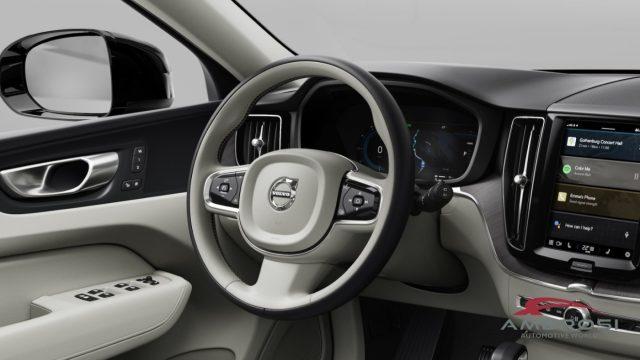 VOLVO XC60 T6 AWD Plug-in hybrid Elettrica/Benzina Plus Dark