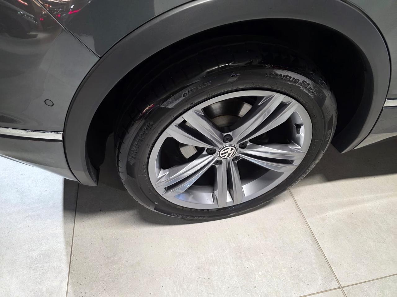 Volkswagen Tiguan 2.0 TDI SCR DSG 4MOTION Advanced BMT