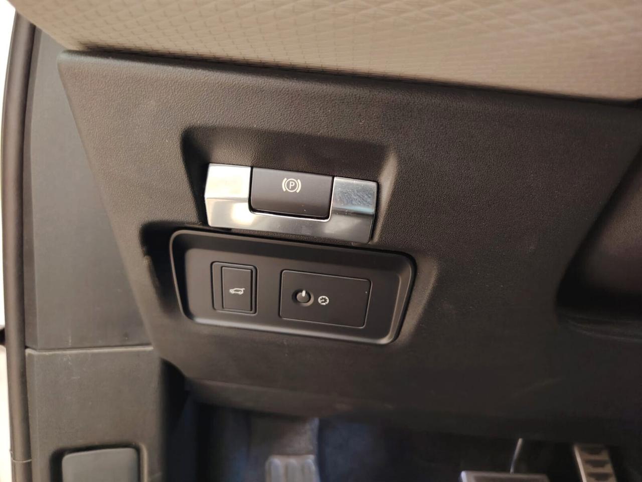 Land Rover Range Evoque 2.0D I4-L.Flw 150 CV AWD Auto R-Dynamic S